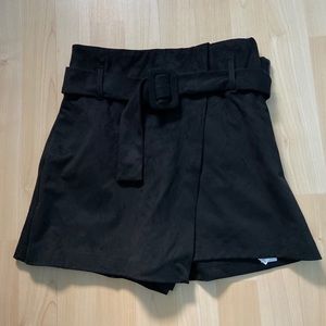 Black Zara Skort